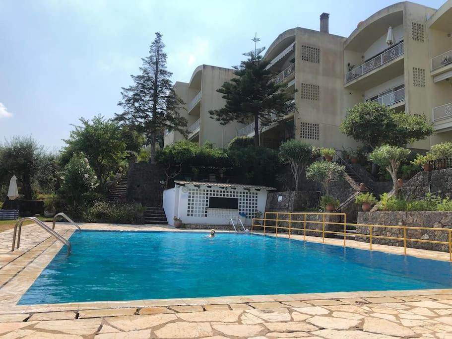 Sea View Apartment With Swimning Pool Mesongí Exterior foto